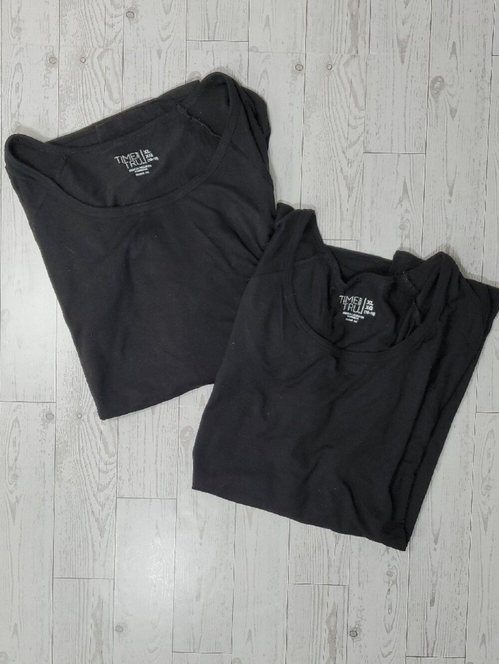 Time and Tru Short Sleeve Top Set of 2 Women's XL